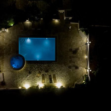 Appartamento Gardenia In Villa Mariella ออสตูนี ภายนอก รูปภาพ