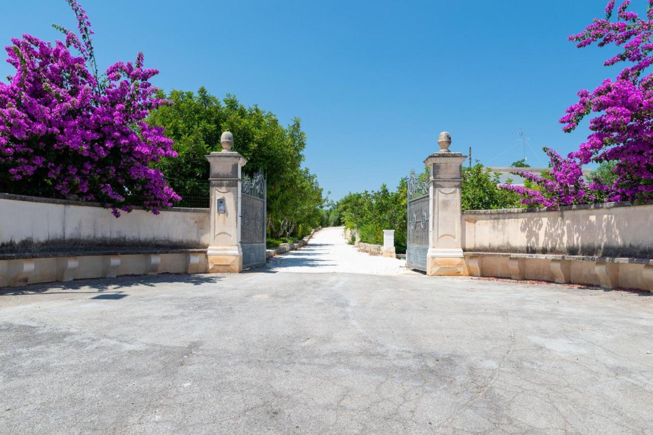 Appartamento Gardenia In Villa Mariella ออสตูนี ภายนอก รูปภาพ