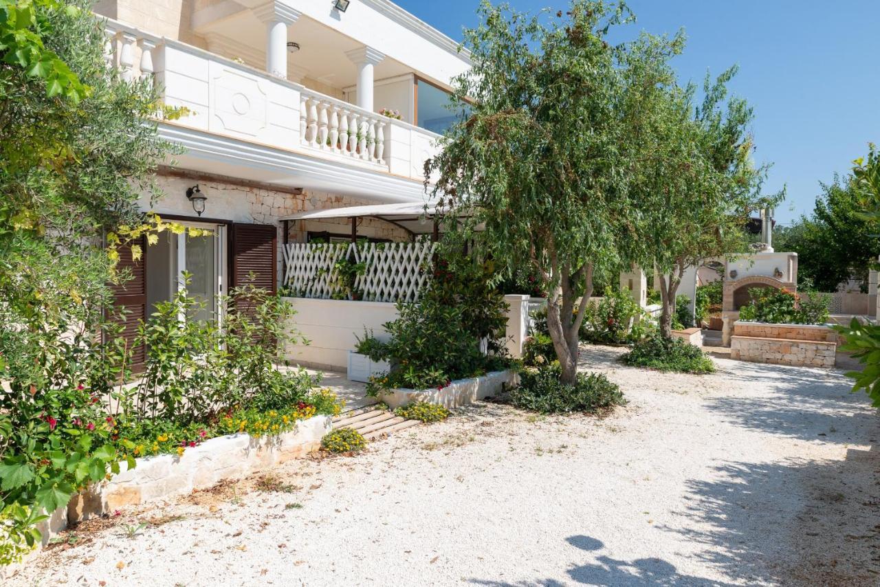 Appartamento Gardenia In Villa Mariella ออสตูนี ภายนอก รูปภาพ