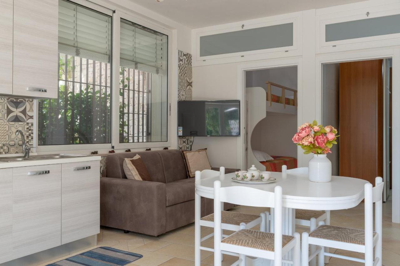 Appartamento Gardenia In Villa Mariella ออสตูนี ภายนอก รูปภาพ