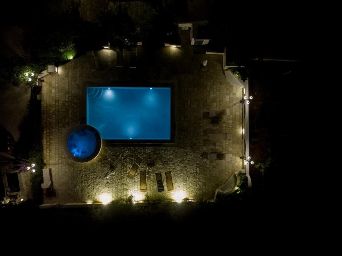 Appartamento Gardenia In Villa Mariella ออสตูนี ภายนอก รูปภาพ
