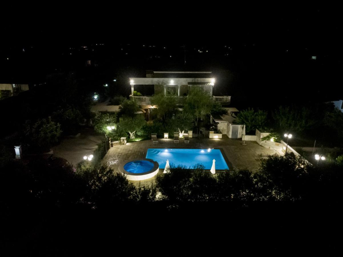 Appartamento Gardenia In Villa Mariella ออสตูนี ภายนอก รูปภาพ