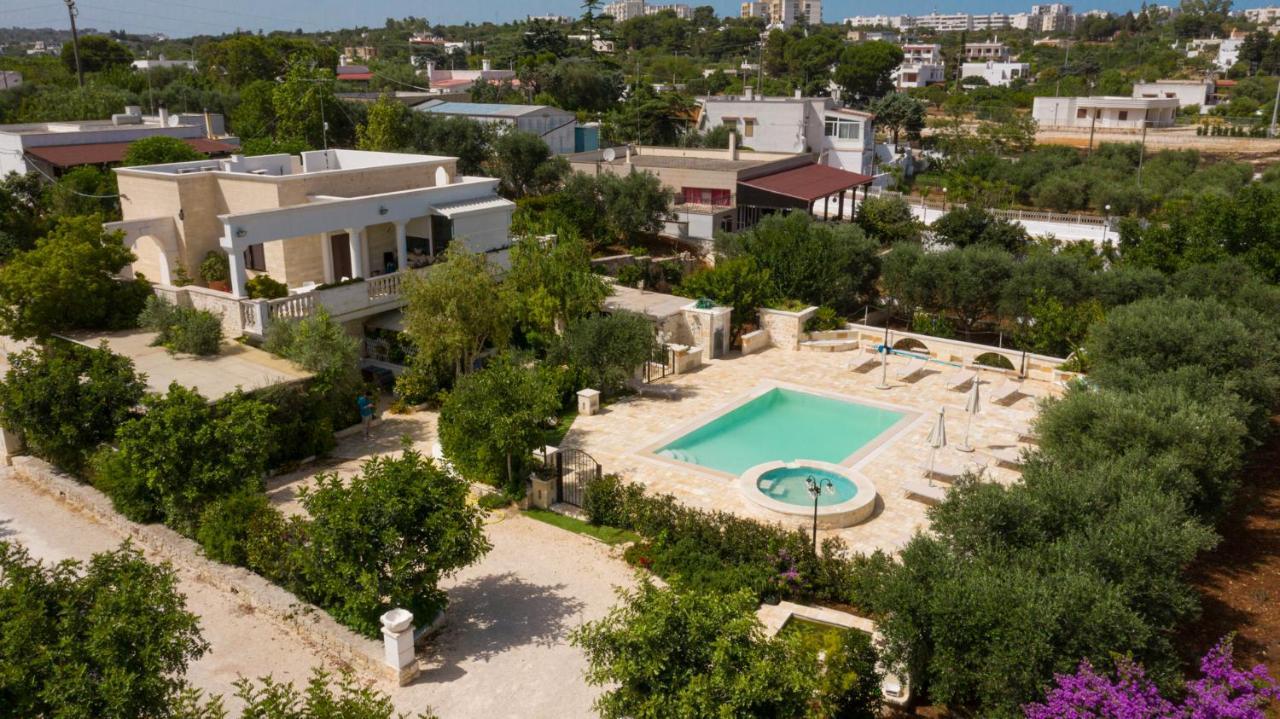 Appartamento Gardenia In Villa Mariella ออสตูนี ภายนอก รูปภาพ